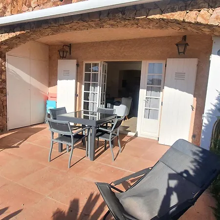 Apartamento 3 Pièces Climatisé Avec Terrasse Et Piscine Privée à - Fr-1-780-33